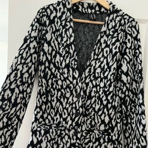Greyhound comfy cardigan, size L